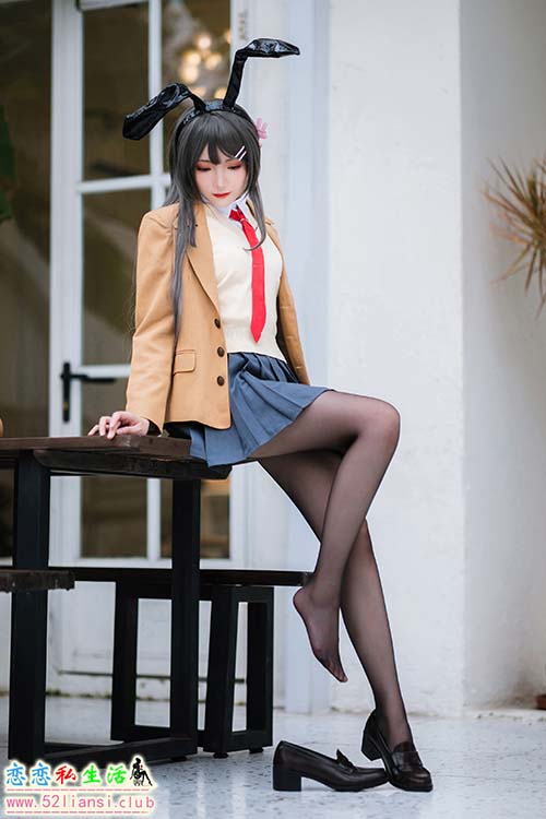 [美图精选]1136-瓜希酱-樱岛麻衣 校服【20P/42M】
