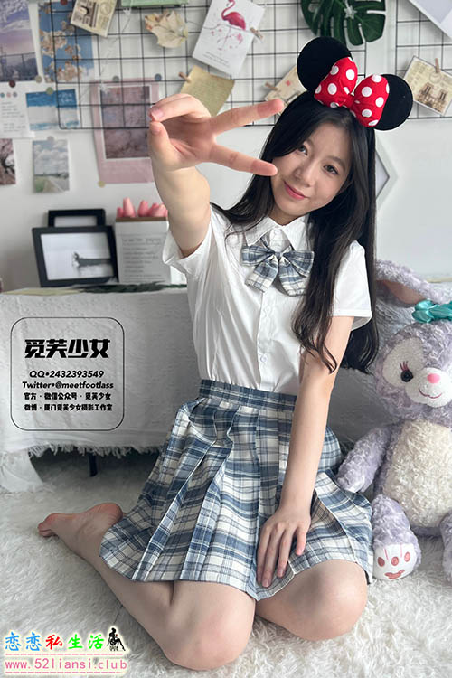 [觅芙少女]NO.003 风中摇曳的JK制服与18岁的青春一起绽放(带视频)【151P+3V/7.11G】