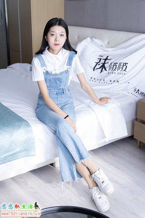 [袜啵啵] 034期 瑶瑶-空军一号板鞋、特旧厚肉丝(带视频)【131P+1V/4.14G】