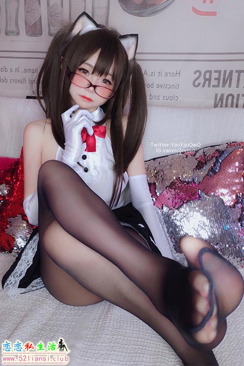 [美图精选]718-软妹摇摇乐yoyo-黑丝JK制服【57P/75M】