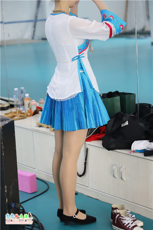 大西瓜爱牙膏-2019 08X活动模特2 民族舞蹈服【192P/1.25G】 大西瓜爱牙膏-2019 08X活动模特2 民族舞蹈服【192P/1.25G】