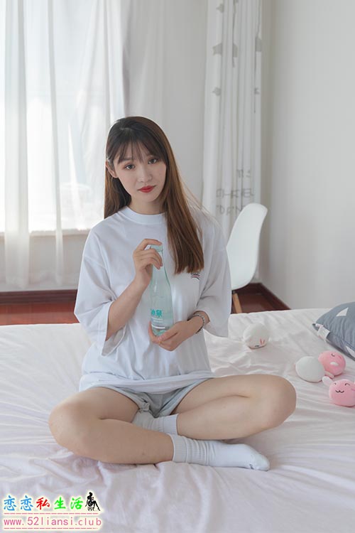 [物恋传媒] No.850 琪琪-月光倾城(带视频)【142P+1V/2.45G】