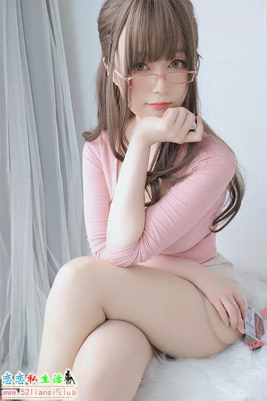 [白银81] 31 - 甜美后辈（带视频）【153P+7V/1.09G】