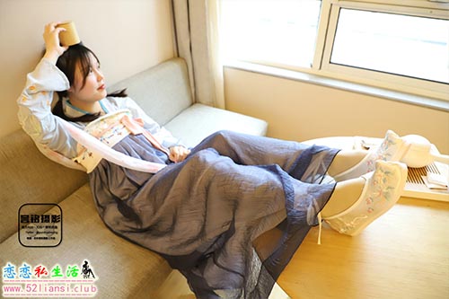 [誉铭摄影] 2023年-第14期(带视频)【70P+1V/1.26G】