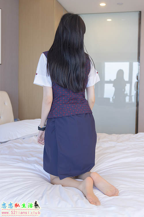 [袜啵啵] 115期 稚予-平底鞋、肉丝、空姐制服(带视频)【136P+1V/5.39G】