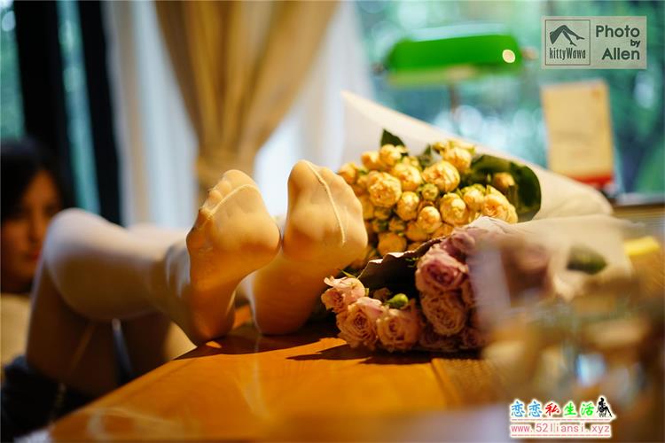 [袜小喵]KT025《被花耽误的一期》【99P/24M】