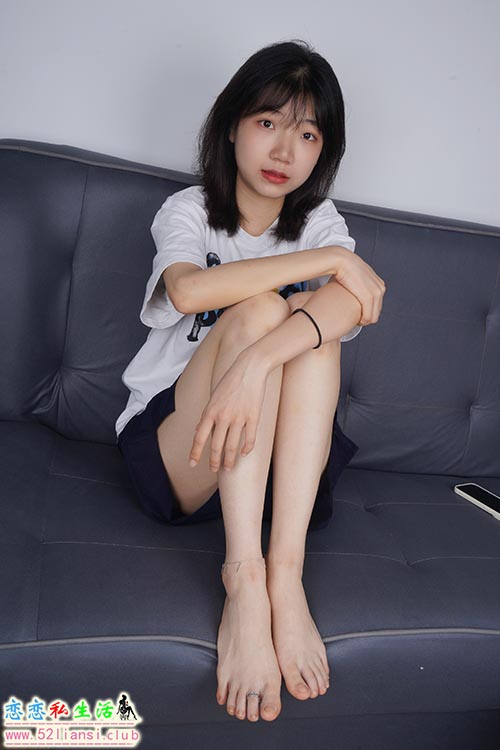 [Pary学生模拍]100 恭喜小华高考获得600+分的好成绩【104P/1.01G】
