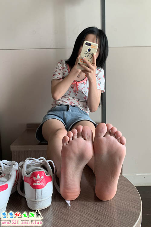 [誉铭传媒] 502期-2021.08月份微信公众号付费福利(带视频)【95P+6V/292M】
