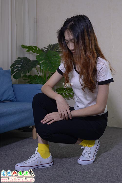 [只糖视觉]578期：小微 与光同航(带视频)【147P+1V/1.11G】