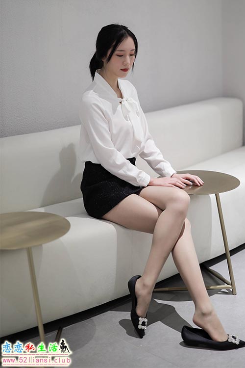 [丝慕写真] 特写集TX089 模特：紫宁《平底鞋女神》【66P/110M】