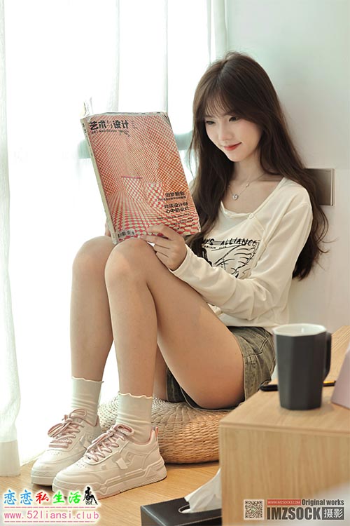 [IMZSOCK爱美足] 2023年-第30期 小佳(带视频)【117P+1V/3.36G】