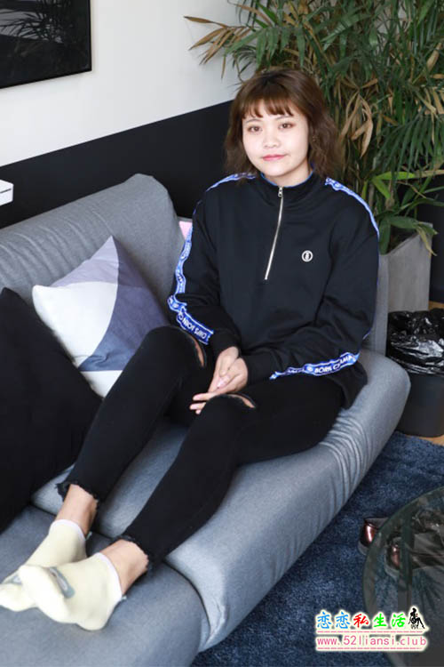 [物恋传媒] No.007 刚毕业的小幼师，有要提问的吗【96P/1.14G】