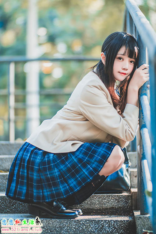 [喵糖映画] 裙美 JKL.004 学妹JK制服【40P/732M】