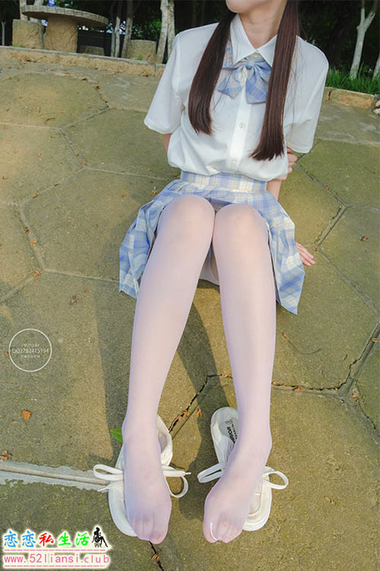 [森萝财团]-有料 046 小鱼 江滩公园JK白丝美少女【85P/936M】