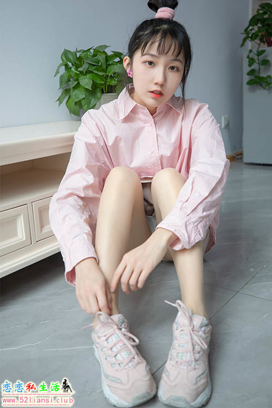 [MSLASS梦丝女神] NO.136 莹仙女《粉粉的》【66P/504M】