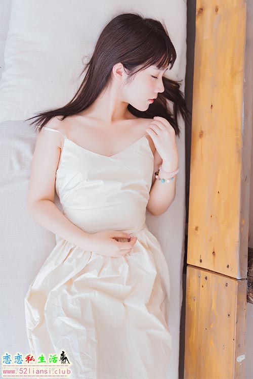 [美图精选]643-镜酱-空镜【88P/214M】