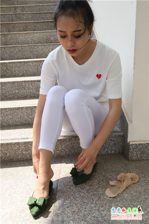 大西瓜爱牙膏-2019 06月活动模特1 裸足(带视频)【120P+1V/770M】 大西瓜爱牙膏-2019 06月活动模特1 裸足(带视频)【120P+1V/770M】