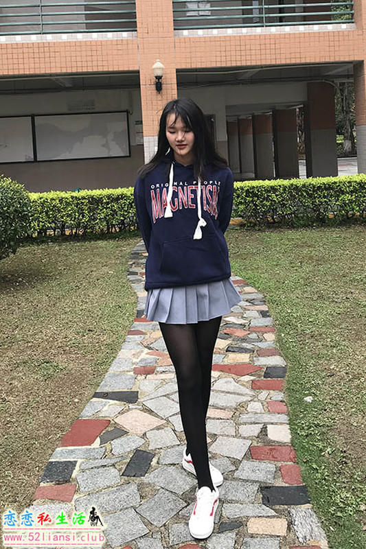 [最爱帆布鞋]013-学妹丝袜美腿写真【94P/240M】