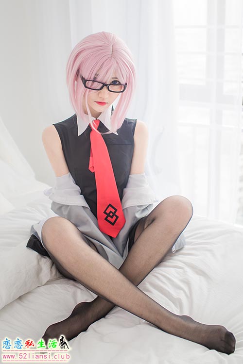 [南桃Momoko] 43-玛修制服【29P/35M】