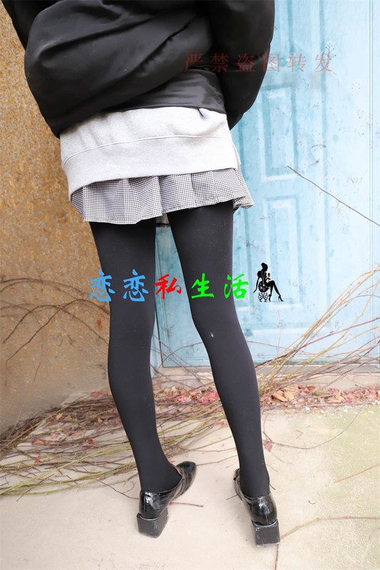 大西瓜爱牙膏-2018 3月活动模特 原版黑厚【320P/0.97G】 大西瓜爱牙膏-2018 3月活动模特 原版黑厚【320P/0.97G】