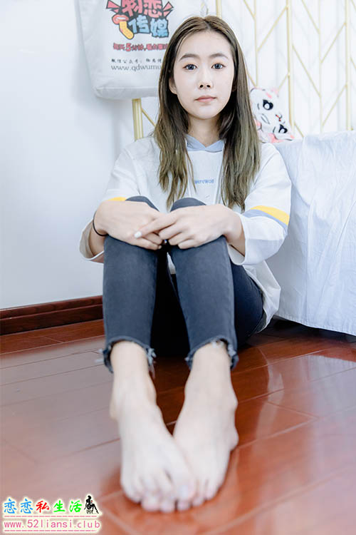 [物恋传媒] No.970 小鹿-森林里的迷雾(带视频)【138P+1V/3.28G】
