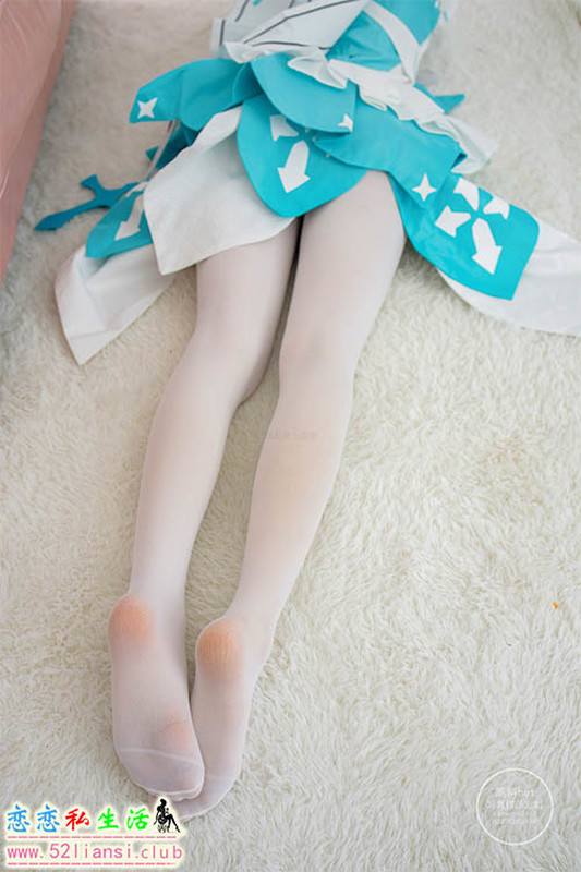 [森萝财团]-有料010 小奶糕Milky【74P/975M】