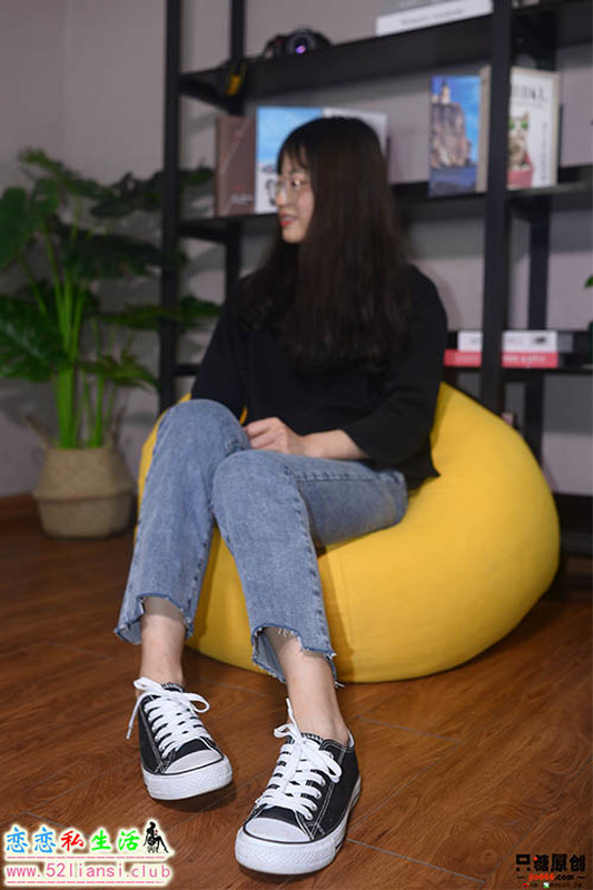 [只糖视觉]357期：潘潘 你是生活扑面而来的善意【80P/300M】