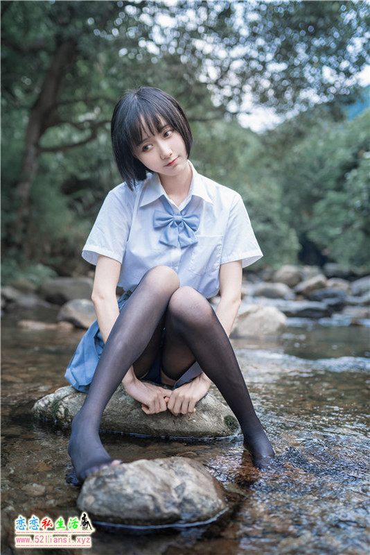 [木绵绵OwO] 22-水色溪边制服【52P/178M】