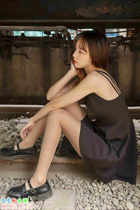 [MSLASS梦丝女神] NO.114 玥玥 火车超自然系（带视频）【61P+1V/1.12G】