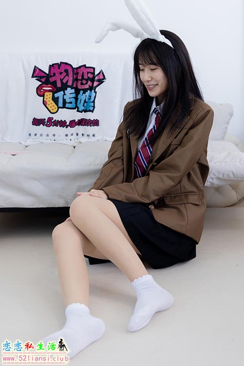 [物恋传媒] No.1713 菜菜-可爱兔兔(带视频)【330P+1V/10.4G】