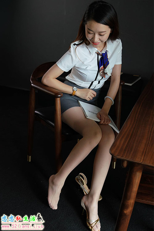 [IESS异思趣向] 普惠集 194《小婕的丝小品》【89P/76M】