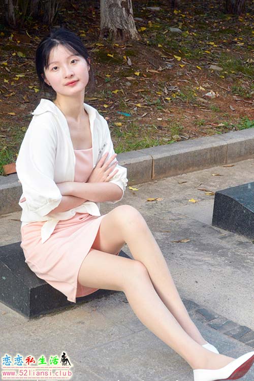 [初夏女神]087期 安妮~【不再犹豫】我可以告诉你我第一次穿高跟鞋吗(带视频)【140P+1V/5.48G】