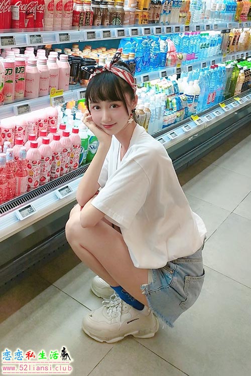 [木绵绵OwO] 39- 智能型彼女 T恤【22P/10M】