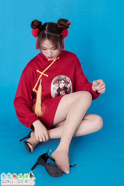 [尤密丝] No.007 穿搭推广展示图集【99P/75M】