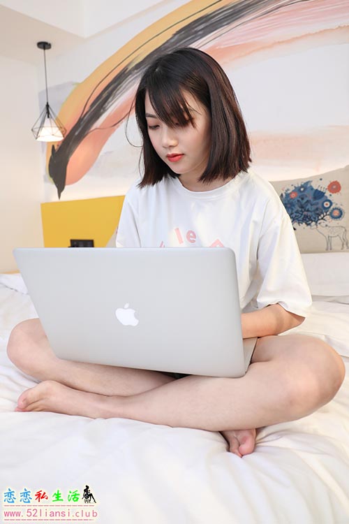 [IMZSOCK爱美足] 2022年-情人节特辑11-婷婷【54P/526M】
