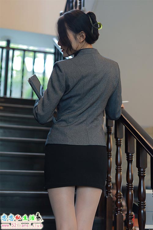 [IESS异思趣向] 丝享家 1050：婉萍《加班日记》【85P/96M】