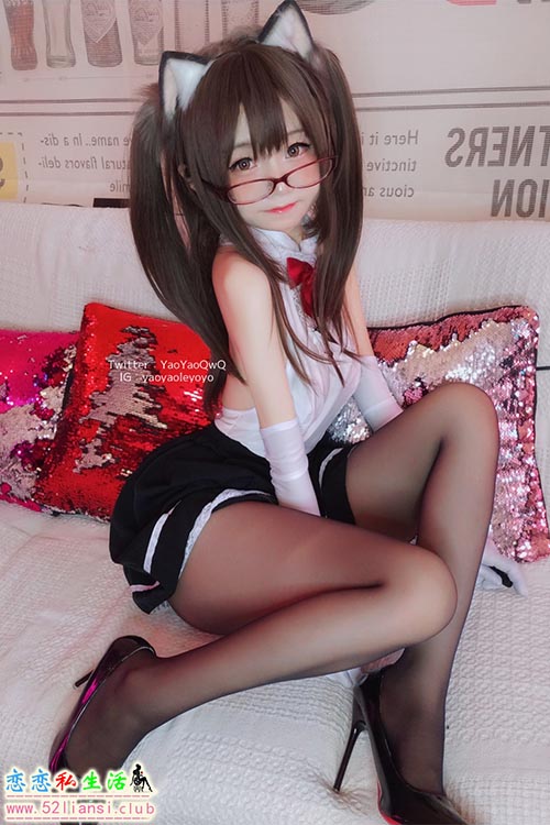 [美图精选]718-软妹摇摇乐yoyo-黑丝JK制服【57P/75M】