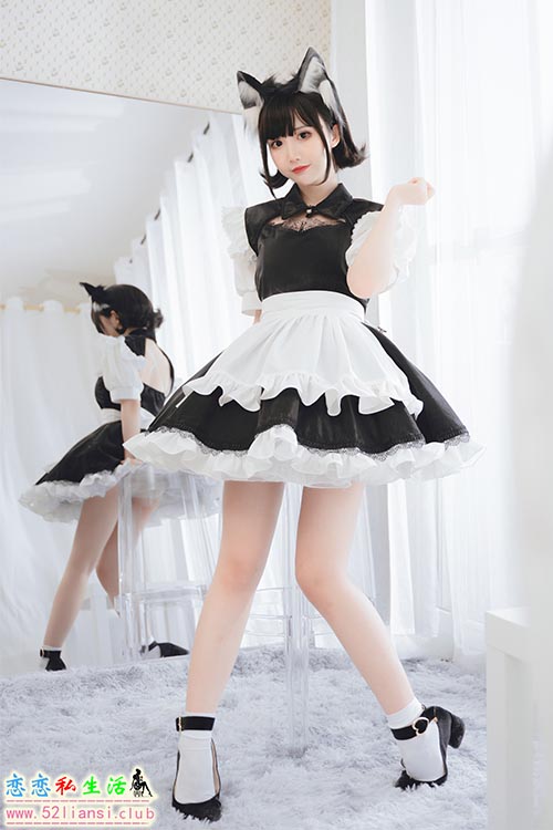 [面饼仙儿] NO.092 开胸女仆【17P/115M】