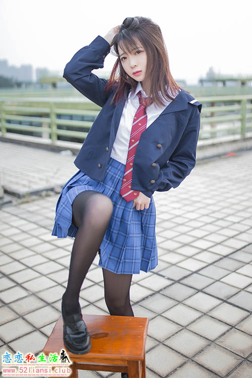 [疯猫ss]NO.026天台JK制服【30P/164M】
