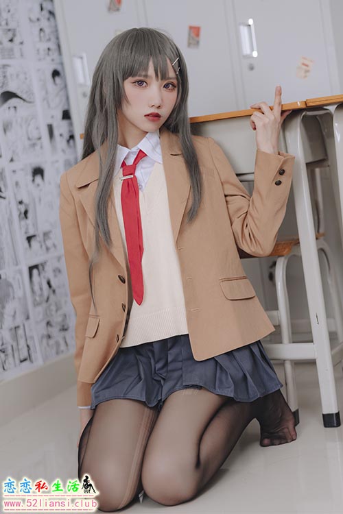 [美图精选]844-果咩酱w-麻衣校服【30P/74M】