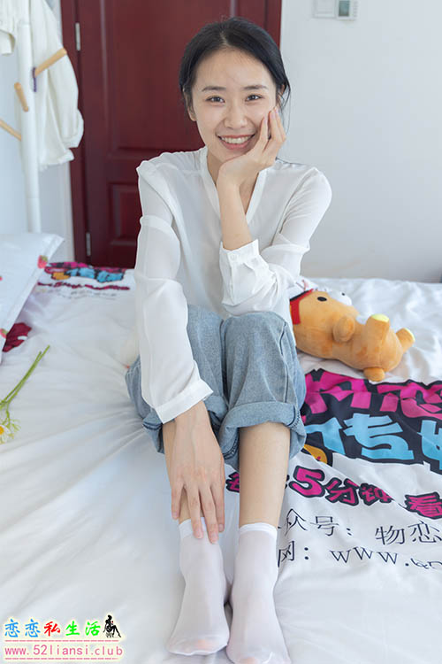 [物恋传媒] No.1215 菜菜-日后向日葵(带视频)【156P+1V/4.24G】
