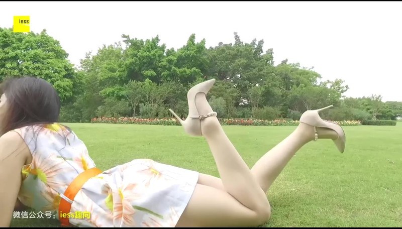 【iess秀 037】素人同好小姐姐的甜美笑容【11min/175M】 【iess秀 037】素人同好小姐姐的甜美笑容【11min/175M】
