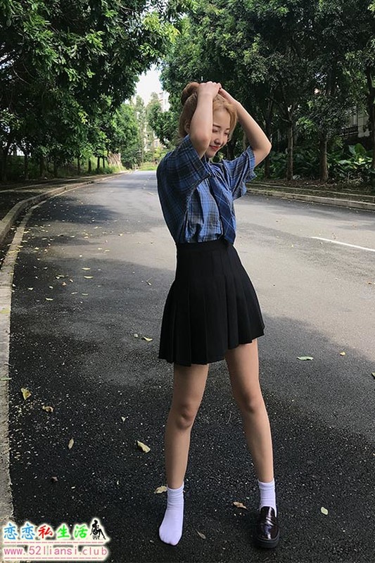 [最爱帆布鞋]012-学妹丝袜美腿写真【125P/285M】