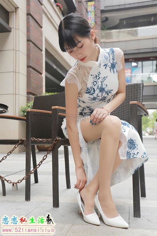 [SiHua思话]No.187 诗诗 穿肉丝的旗袍女神【50P/104M】