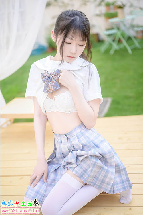 [香草喵露露]NO.014 阳光庭院制服【50P/105M】