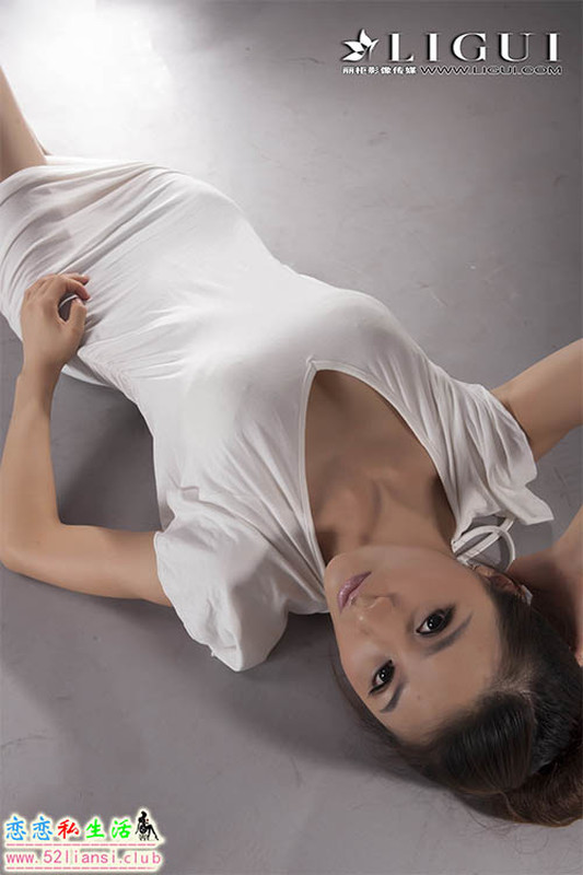 [Ligui丽柜] 2020.07.29 网络丽人 Model 媛媛【50P/38M】