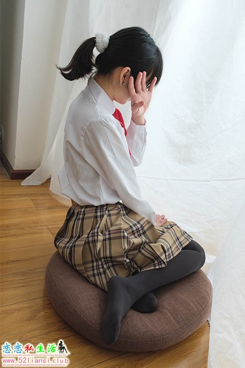 [喵写真] PR15 005(带视频)【80P+1V/971M】
