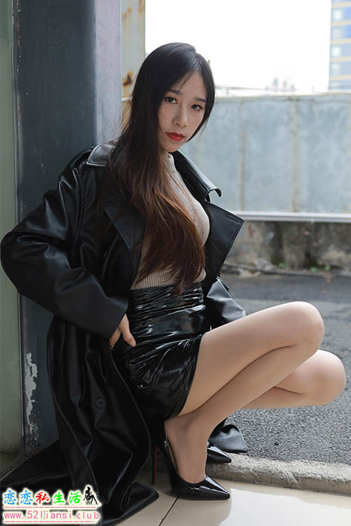 [IESS异思趣向] 丝享家 1348：美子《狂野皮衣》【87P/89M】