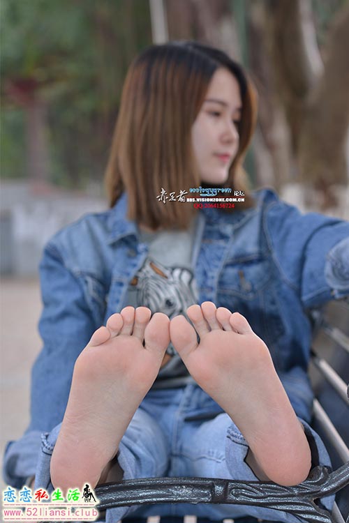 [Ecolog极品] No.032 小雨清新丝足【82P/227M】