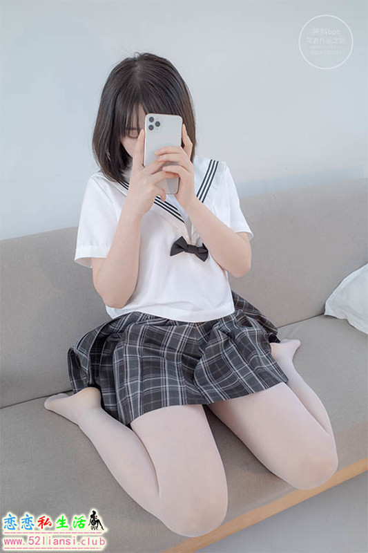 [森萝财团]-有料028 匿名 美少女的白丝JK制服【101P/1.17G】